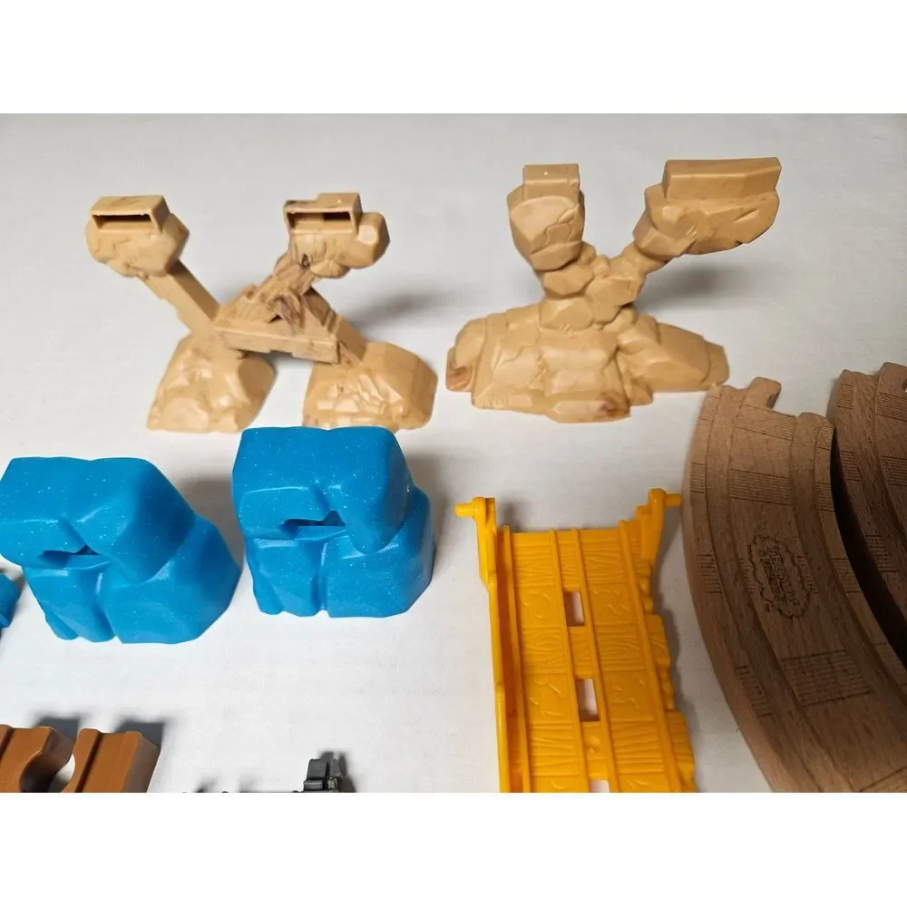 Thomas & Friends Wooden‎ Plastic Train Parts